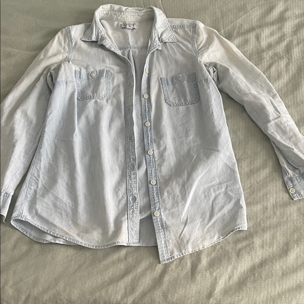 Old Navy Soft Gray Button-Down Shirt